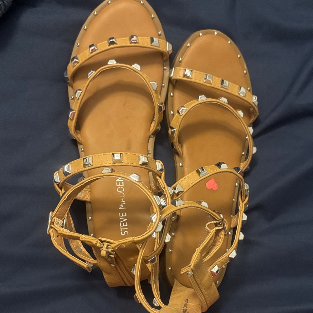 Steve Madden Brown Studded Sandals